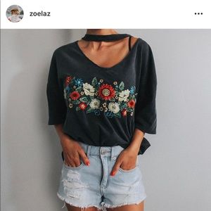 Zara Flower Embroidered T Shirt sz Small
